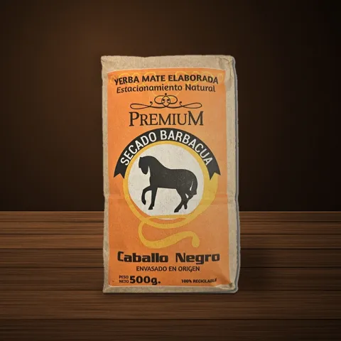 Paquete de yerba Caballo Negro Barbacuá
